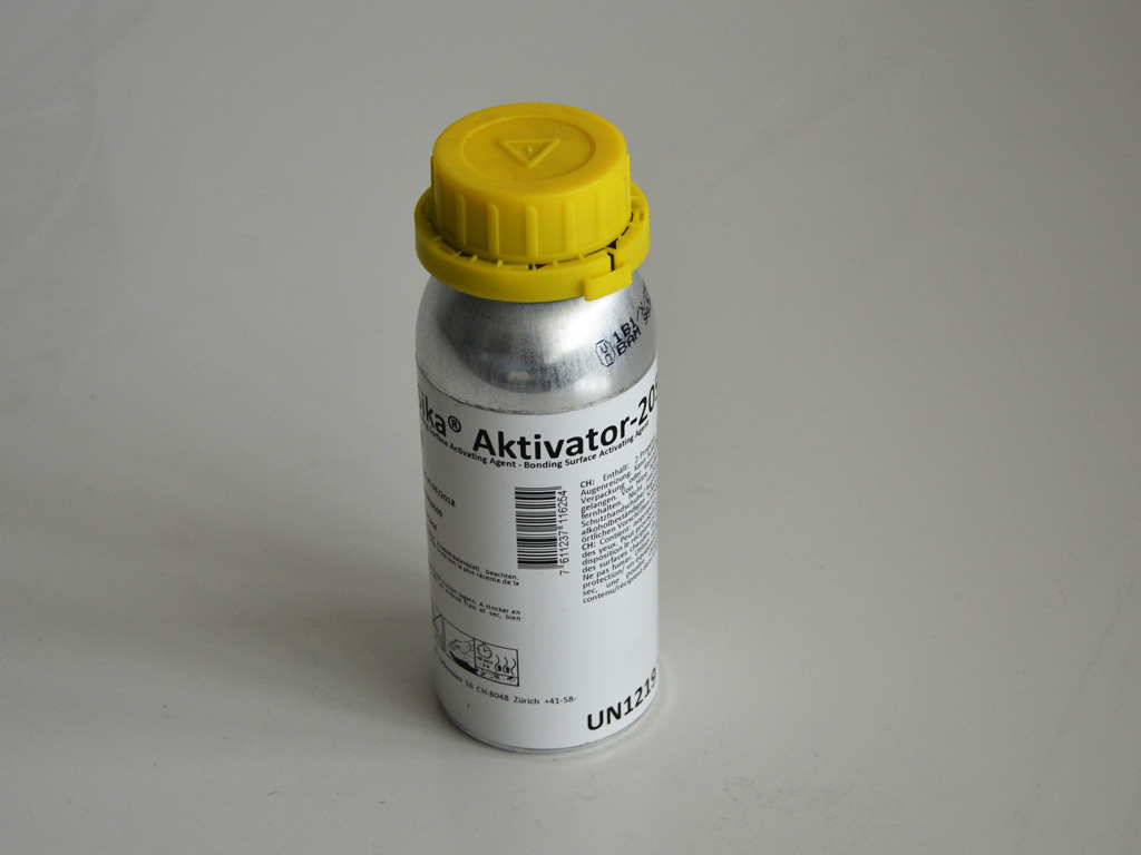 Nettoyant adhesif "Sika Aktivator-205"